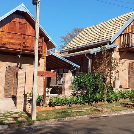 Vila Casa/Chale Furnas - Capitolio Mg Sao Jose da Barra Exteriér fotografie